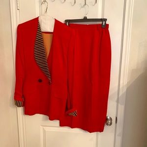 Double breasted party suit
